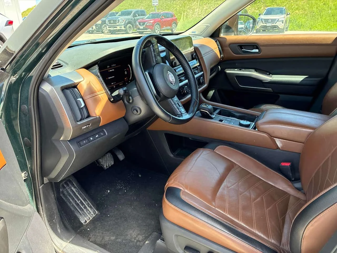 Nissan Pathfinder Platinum  CARFAX, снимка 5 - Автомобили и джипове - 55722405