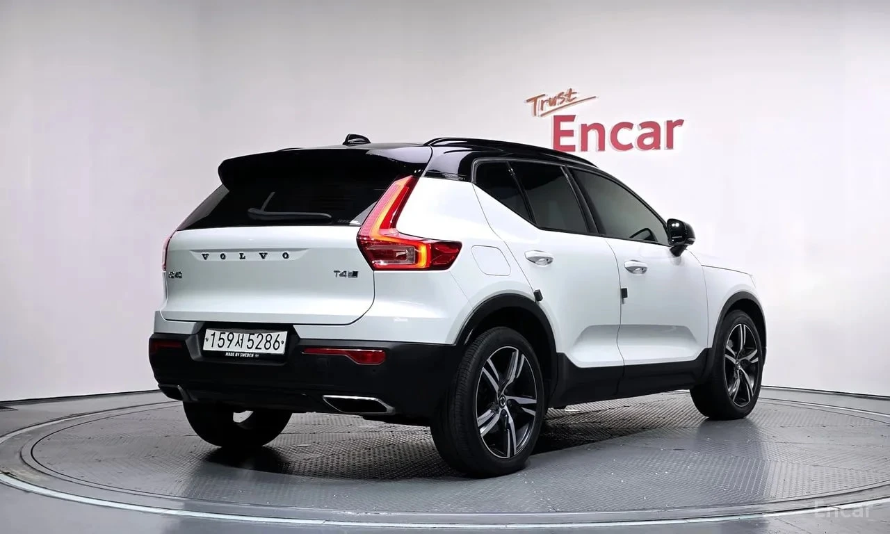 Volvo XC40 T4 R Design| �����| ��������| ���������| 2 �����|  | Mobile.bg � ����������� 2