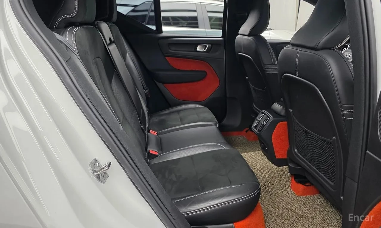 Volvo XC40 T4 R Design| �����| ��������| ���������| 2 �����|  | Mobile.bg � ����������� 11
