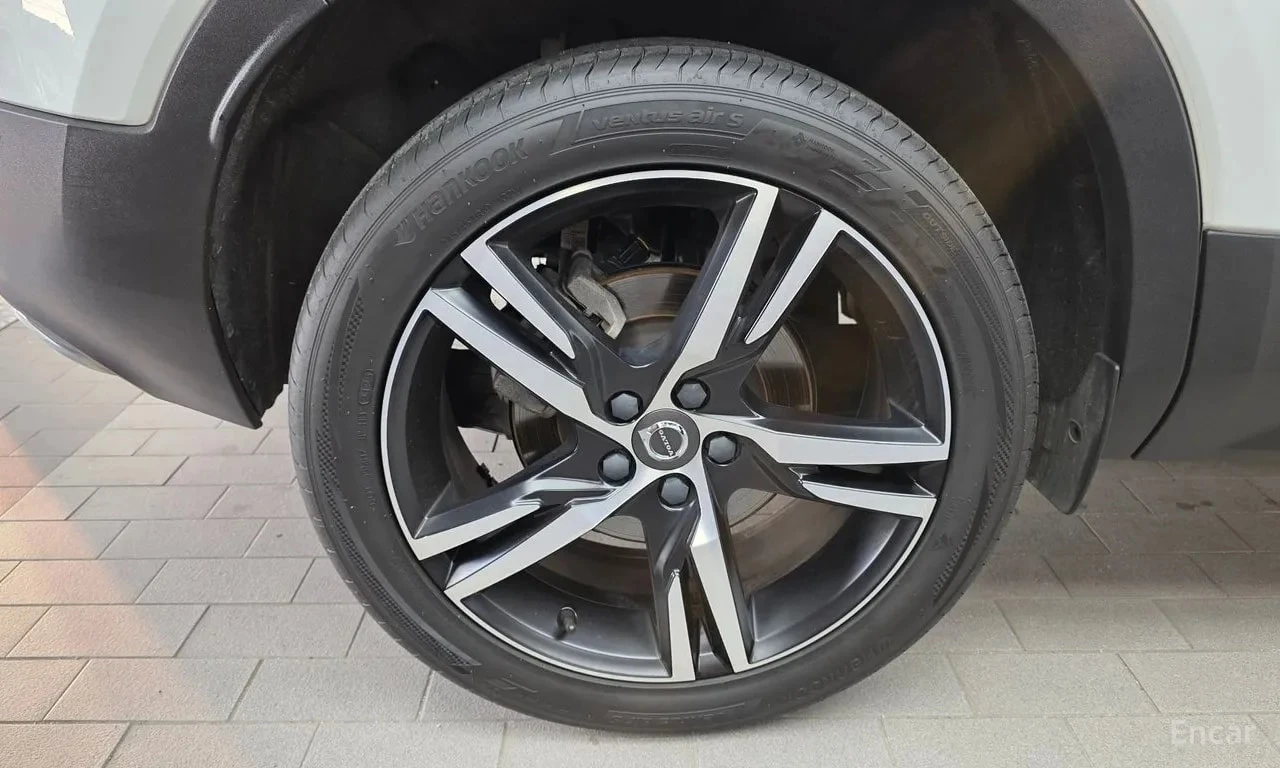 Volvo XC40 T4 R Design| �����| ��������| ���������| 2 �����|  | Mobile.bg � ����������� 5