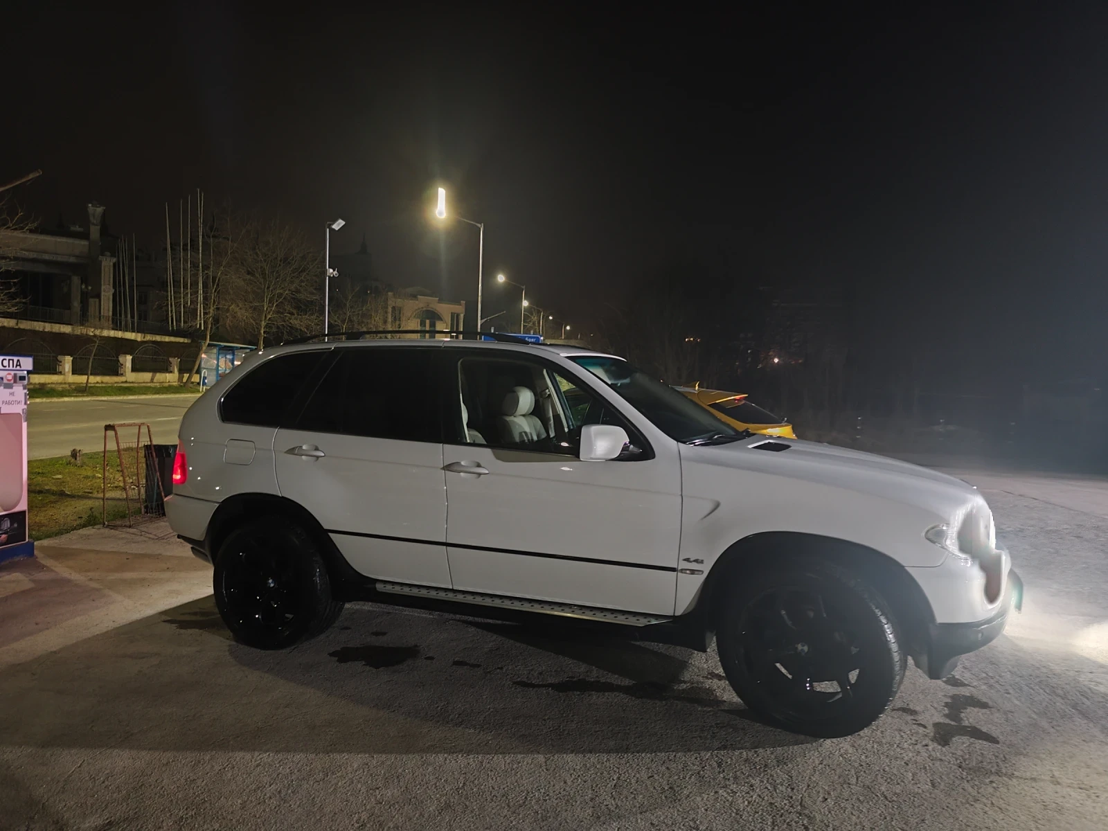 BMW X5 4.4, снимка 3 - Автомобили и джипове - 56125506