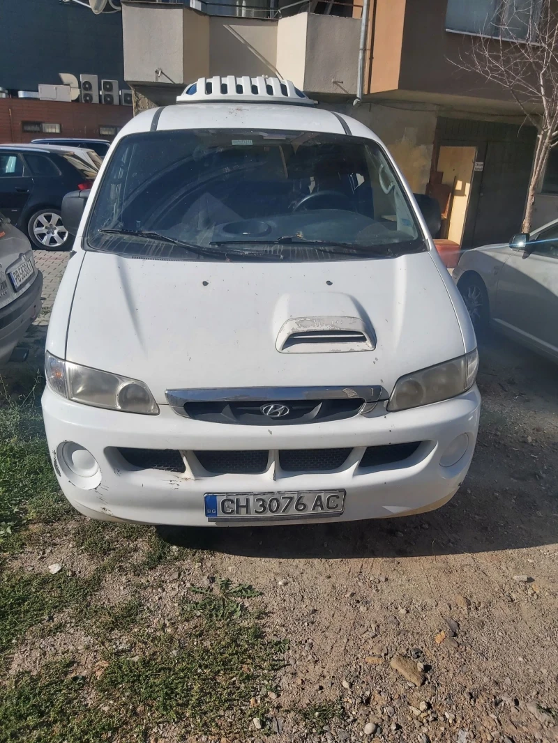 Hyundai H1, снимка 1 - Бусове и автобуси - 47401271