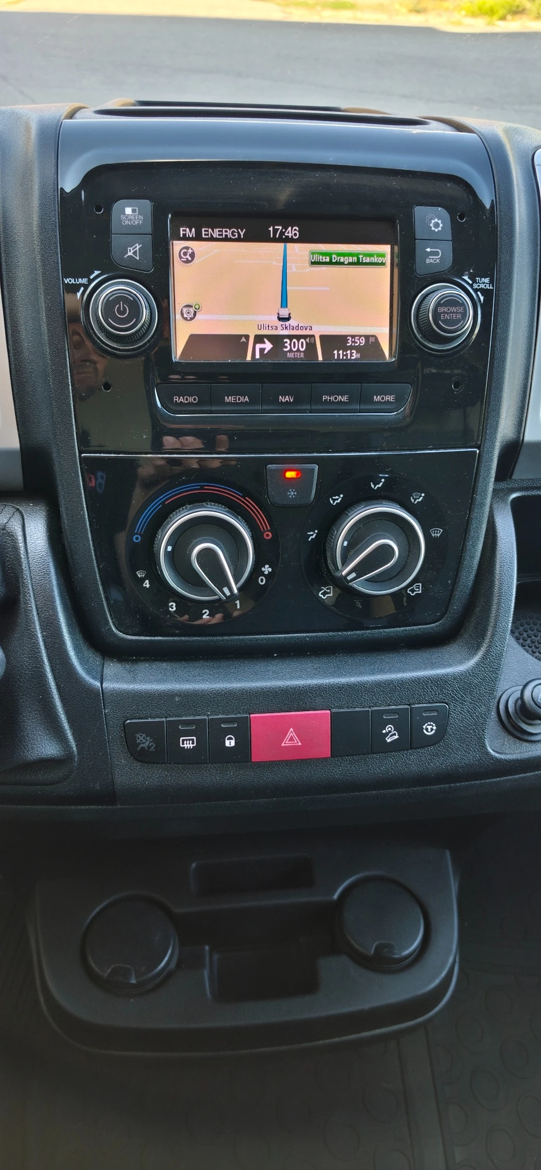 Fiat Ducato 2.3 Multijet 180к.с* Камера* Автопилот* 2 страничн, снимка 16 - Бусове и автобуси - 55574558