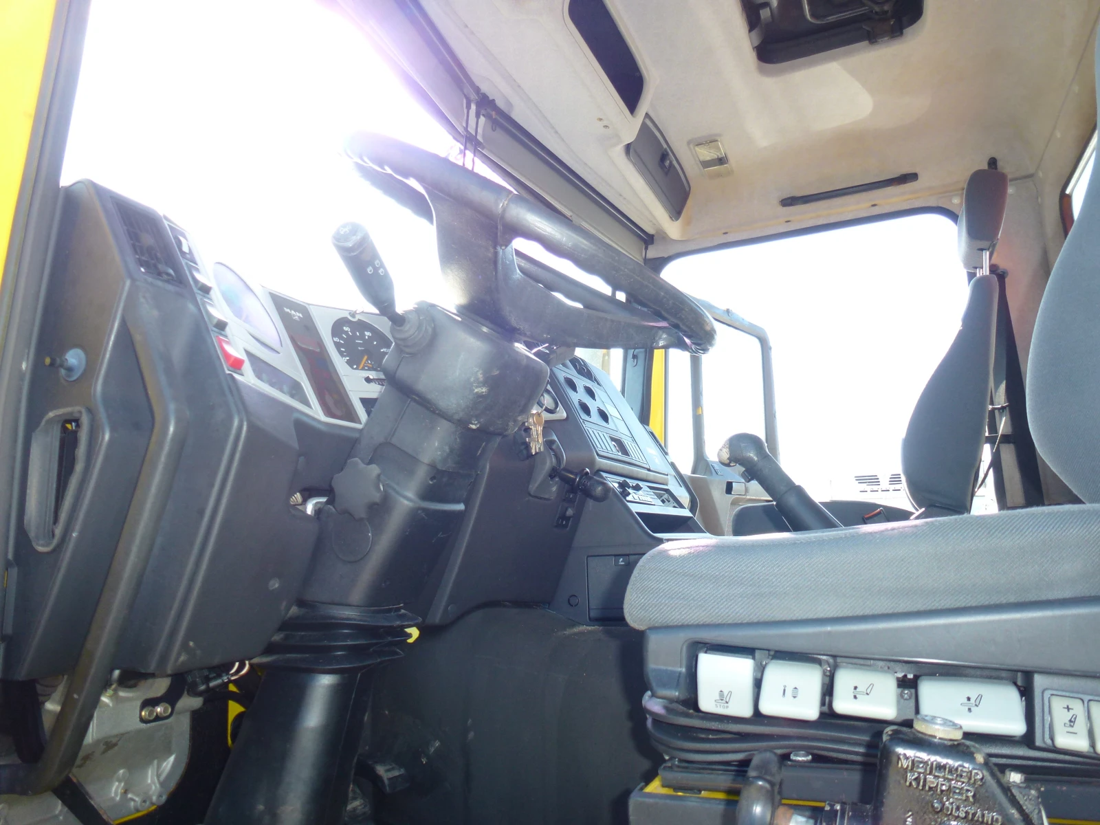 Man Fe 6х4 ЕВРО 3, снимка 14 - Камиони - 53316547