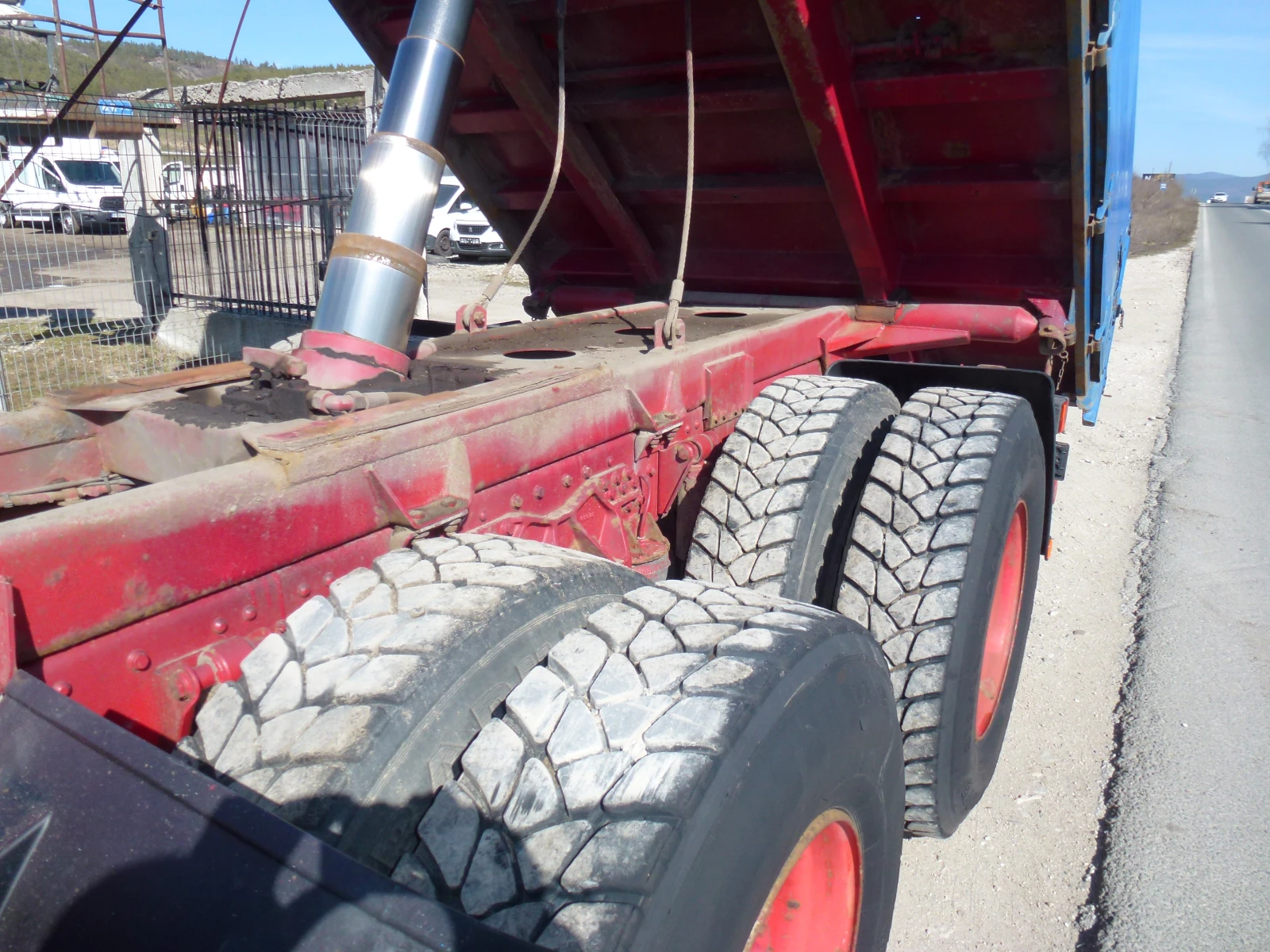 Man Fe 6х4 ЕВРО 3, снимка 8 - Камиони - 53316547