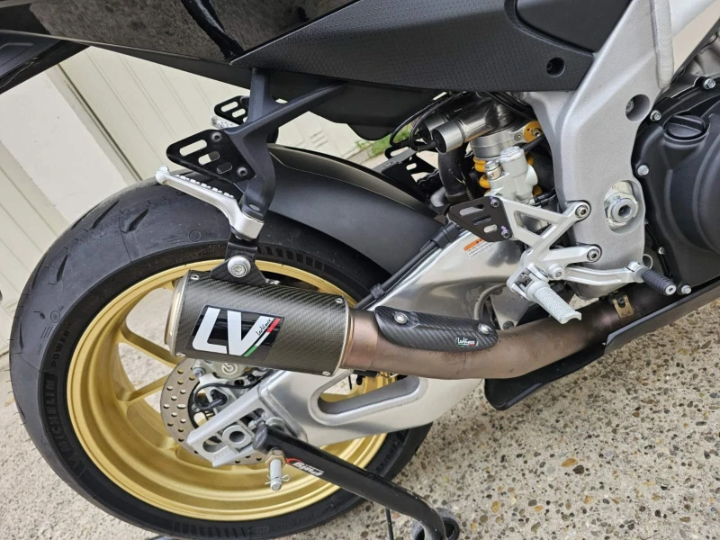 Aprilia RSV4 1100, снимка 8 - Мотоциклети и мототехника - 52510978