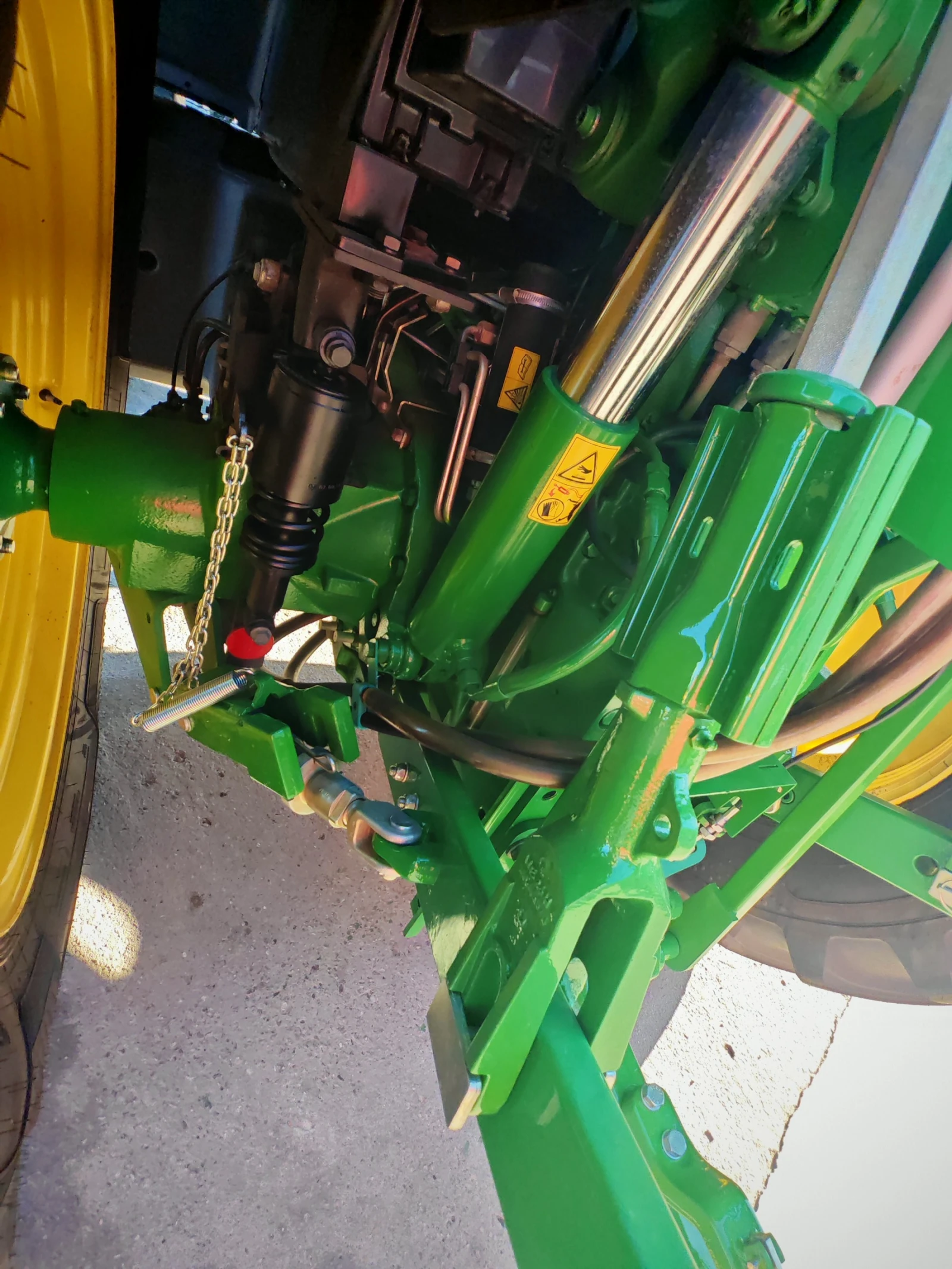 Трактор John Deere 6130 M лизинг с първоначална вноска 20 % - изображение 5