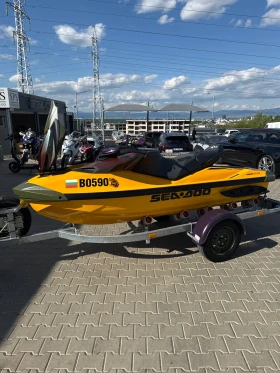 ����� �� �������� �� ���� Bombardier Sea Doo Seadoo RXP-XRS 300 