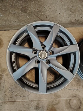 Джанти, снимка 1