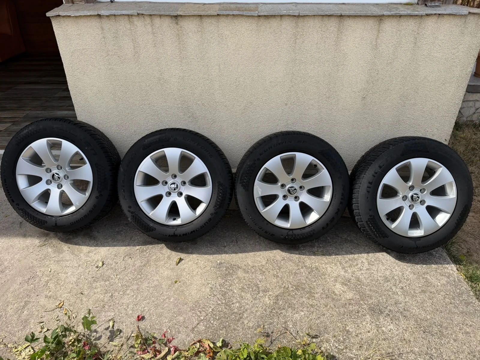 ���� � ������ 215/60R16 �� Skoda Yeti | Mobile.bg � ����������� 1