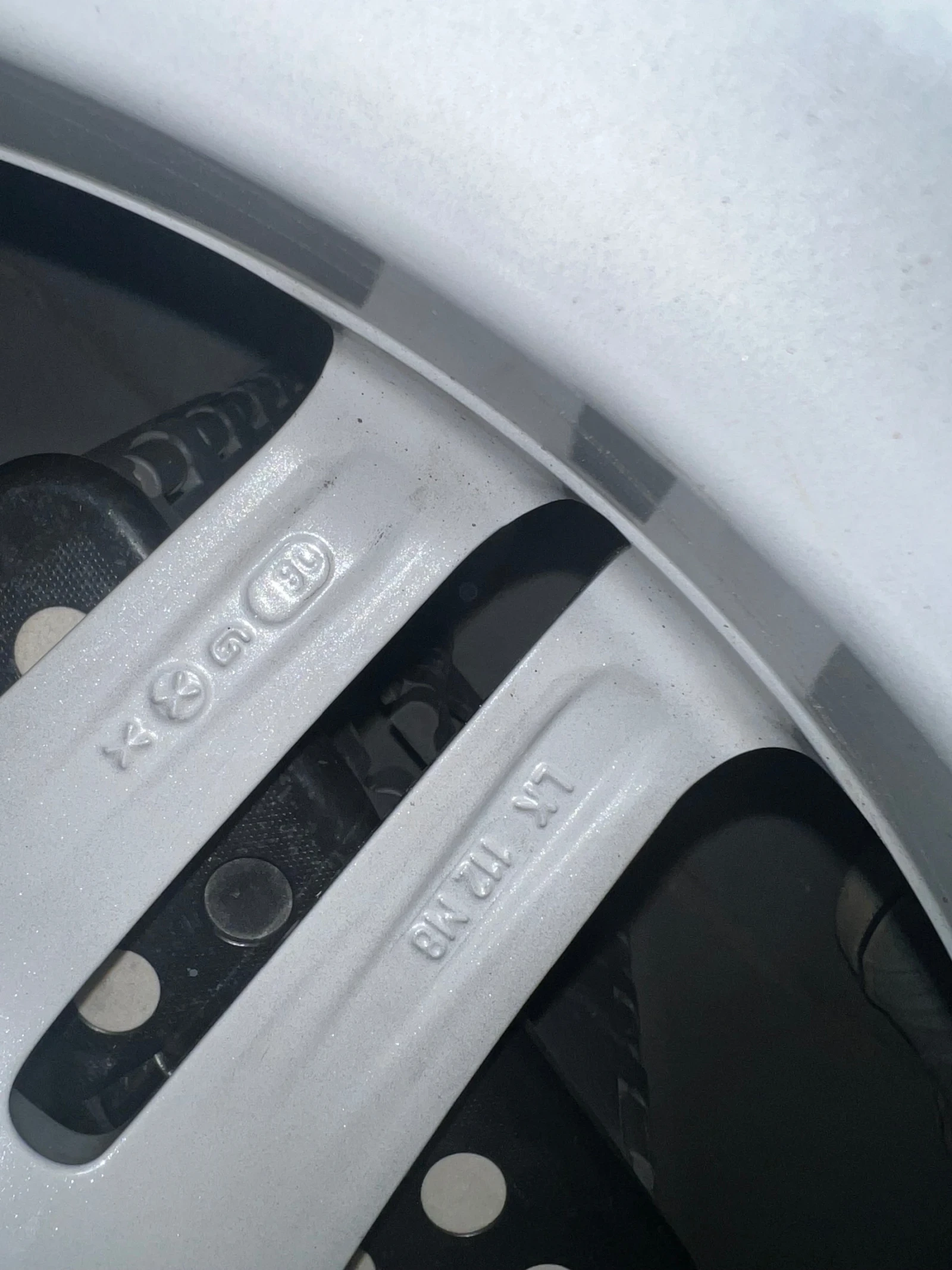 ������ | Mobile.bg � ����������� 8