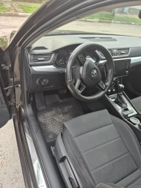 Skoda Superb 2.0 tdi 4х4, снимка 13
