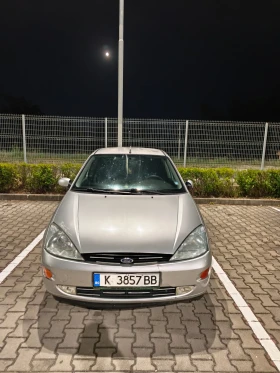 Ford Focus 1.8 TDDi, снимка 2