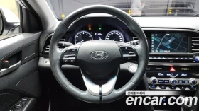 Hyundai Elantra | TOP SERVICE 15 K KM, снимка 13