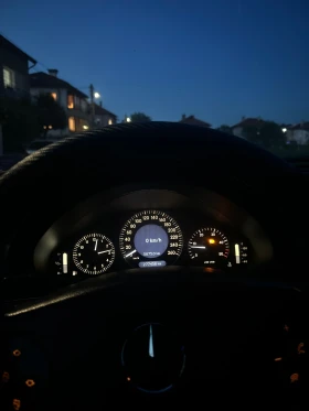 Mercedes-Benz E 220 W211 | Mobile.bg    10
