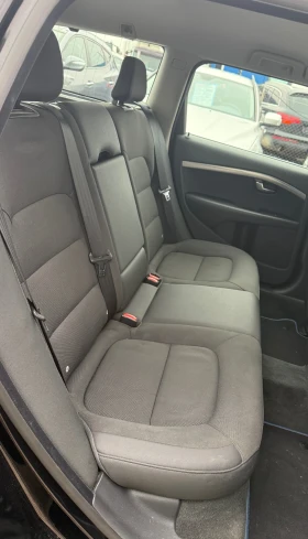Volvo V70 2.0D4  181к.с Momentum Швейцария Феслифт. - 8300 € / 16233.39 лв. - 17770750 13