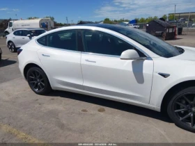 Tesla Model 3 LONG RANGE/PERFORMANCE | Auto.bg — изображение 13