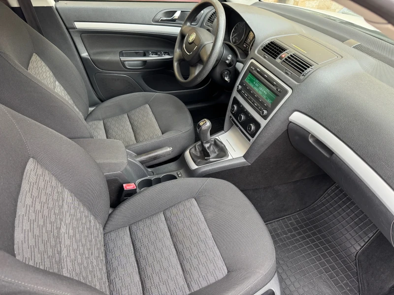 Skoda Octavia 2.0TDI 140ps., снимка 9 - Автомобили и джипове - 48419728