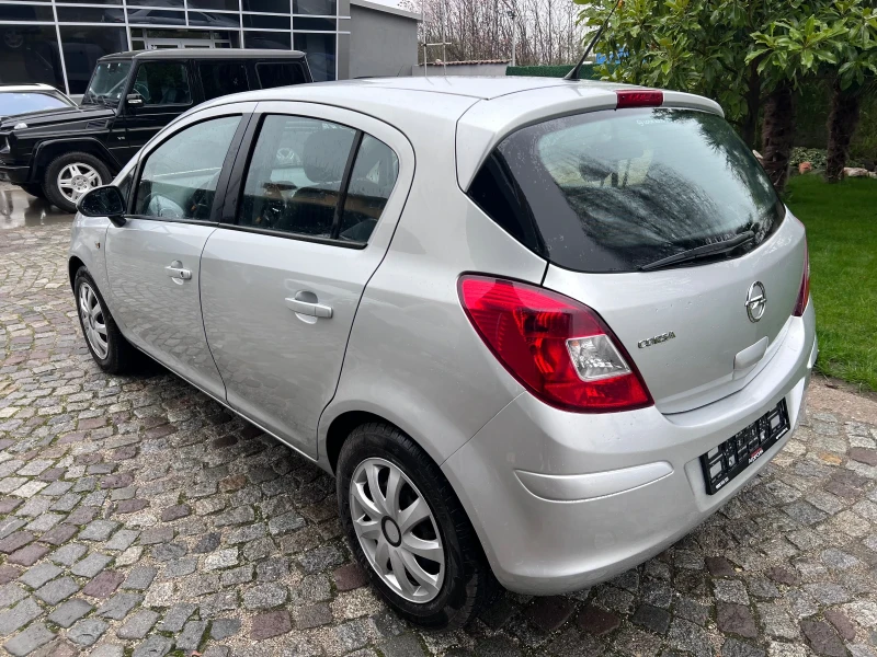 Opel Corsa 1.2 i, снимка 6 - Автомобили и джипове - 51513178