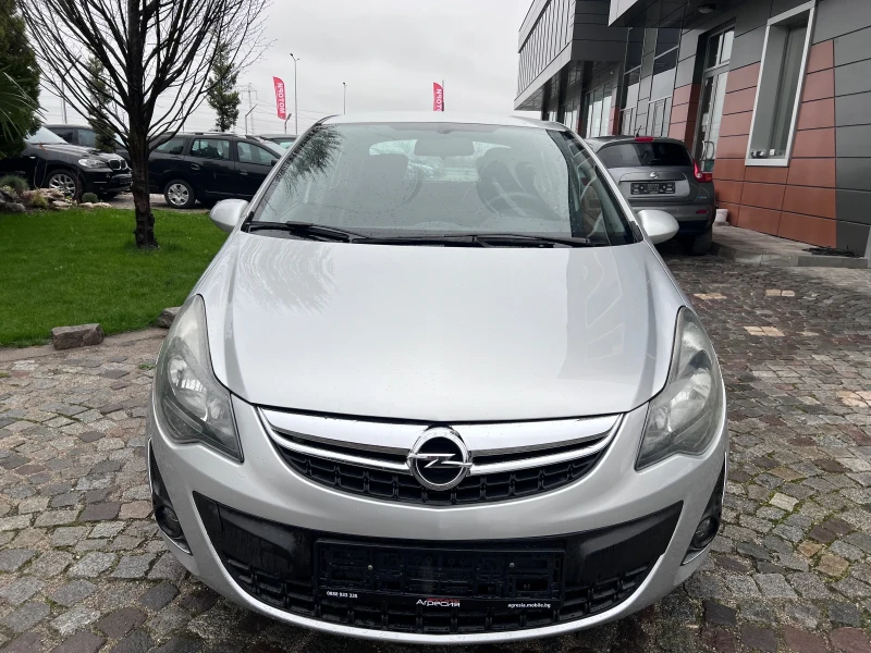 Opel Corsa 1.2 i, снимка 2 - Автомобили и джипове - 51513178