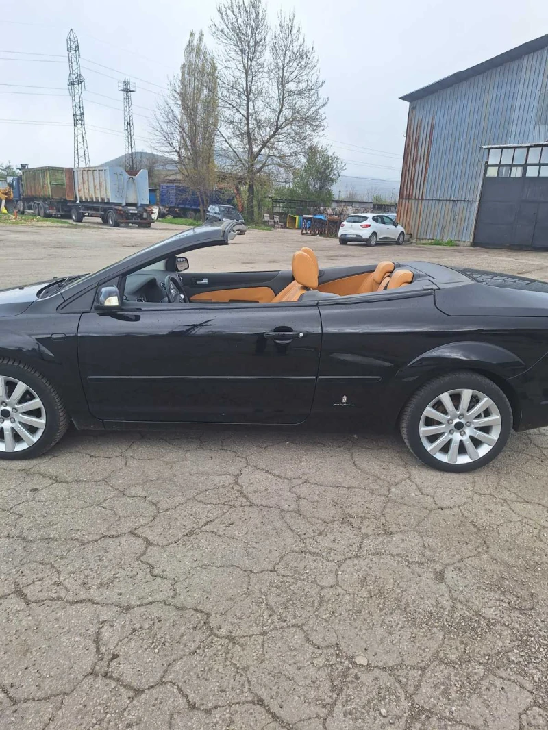 Ford Focus 2000HDI, снимка 8 - Автомобили и джипове - 49890358