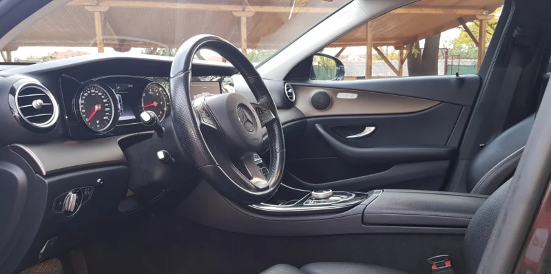 Mercedes-Benz E 200 2.0 TDi, снимка 7 - Автомобили и джипове - 52268804