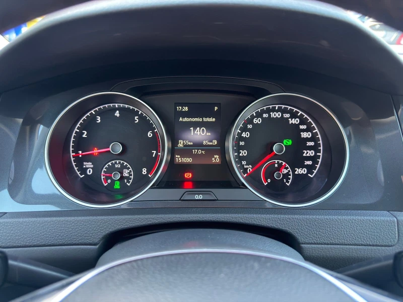 VW Golf 1.5 TGI AUTOMATIC EURO 6D, снимка 5 - Автомобили и джипове - 52295746
