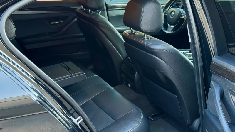 BMW 530 D Face / SAT/ M Pack, снимка 10 - Автомобили и джипове - 52804529