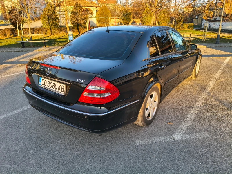 Mercedes-Benz E 270, снимка 2 - Автомобили и джипове - 52809805