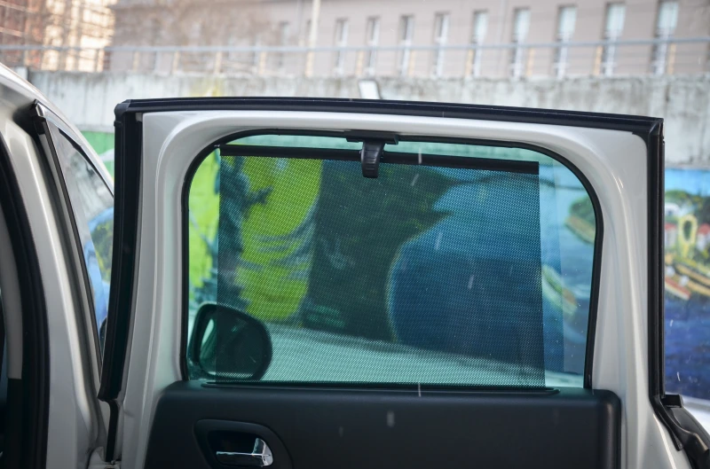 Peugeot 3008 1.6 HDI AVTOMAT* PANORAMA* HEAD-UP, снимка 14 - Автомобили и джипове - 53152873