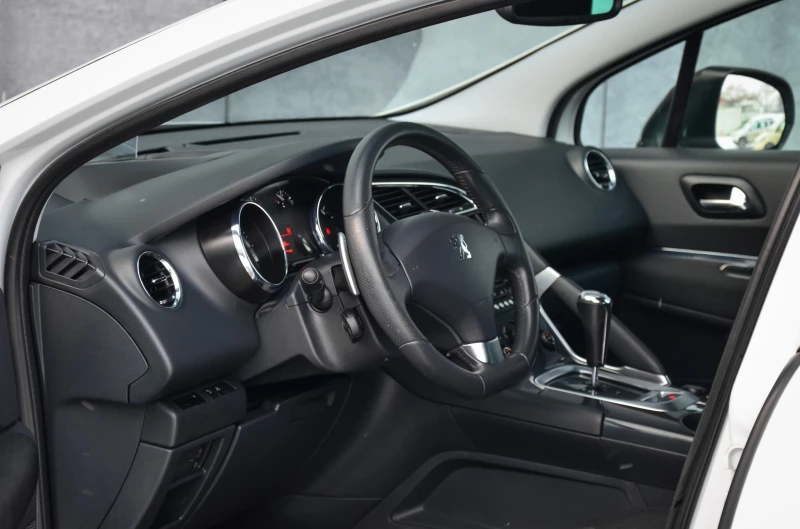 Peugeot 3008 1.6 HDI AVTOMAT* PANORAMA* HEAD-UP, снимка 7 - Автомобили и джипове - 53152873