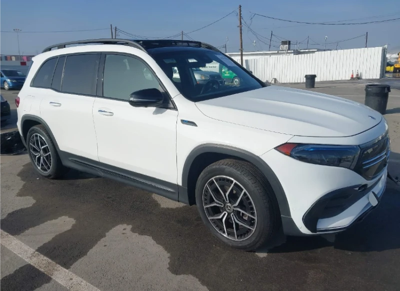 Mercedes-Benz EQB 350* 4MATIC* AMG-PACK* BURMESTER* 360* BUY NOW