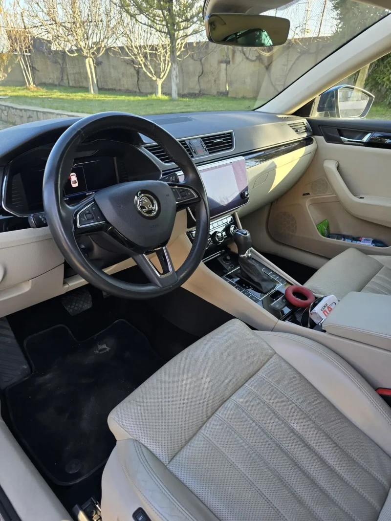 Skoda Superb L&K, снимка 4 - Автомобили и джипове - 53590905