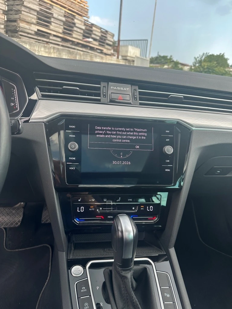 VW Passat, снимка 12 - Автомобили и джипове - 55589835