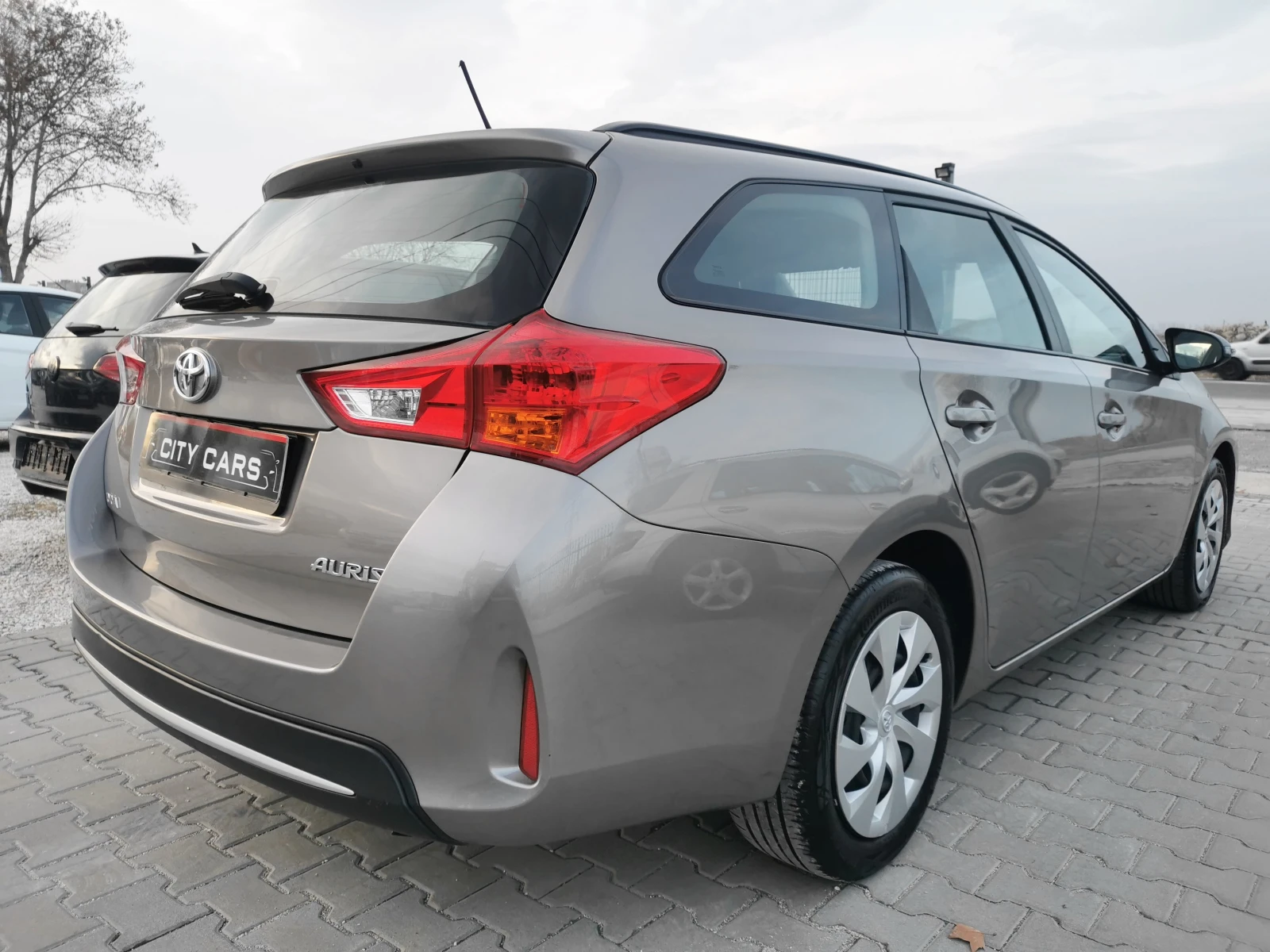 Toyota Auris 1.4 D4D - изображение 8