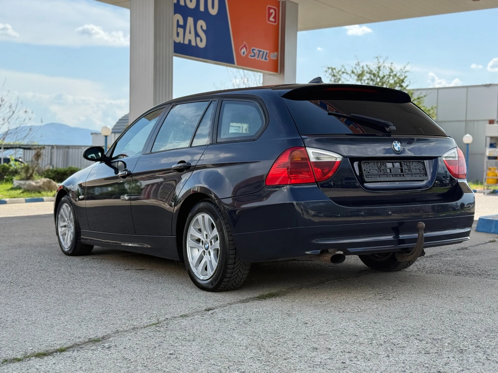 BMW 320 Navi/Auto - изображение 6