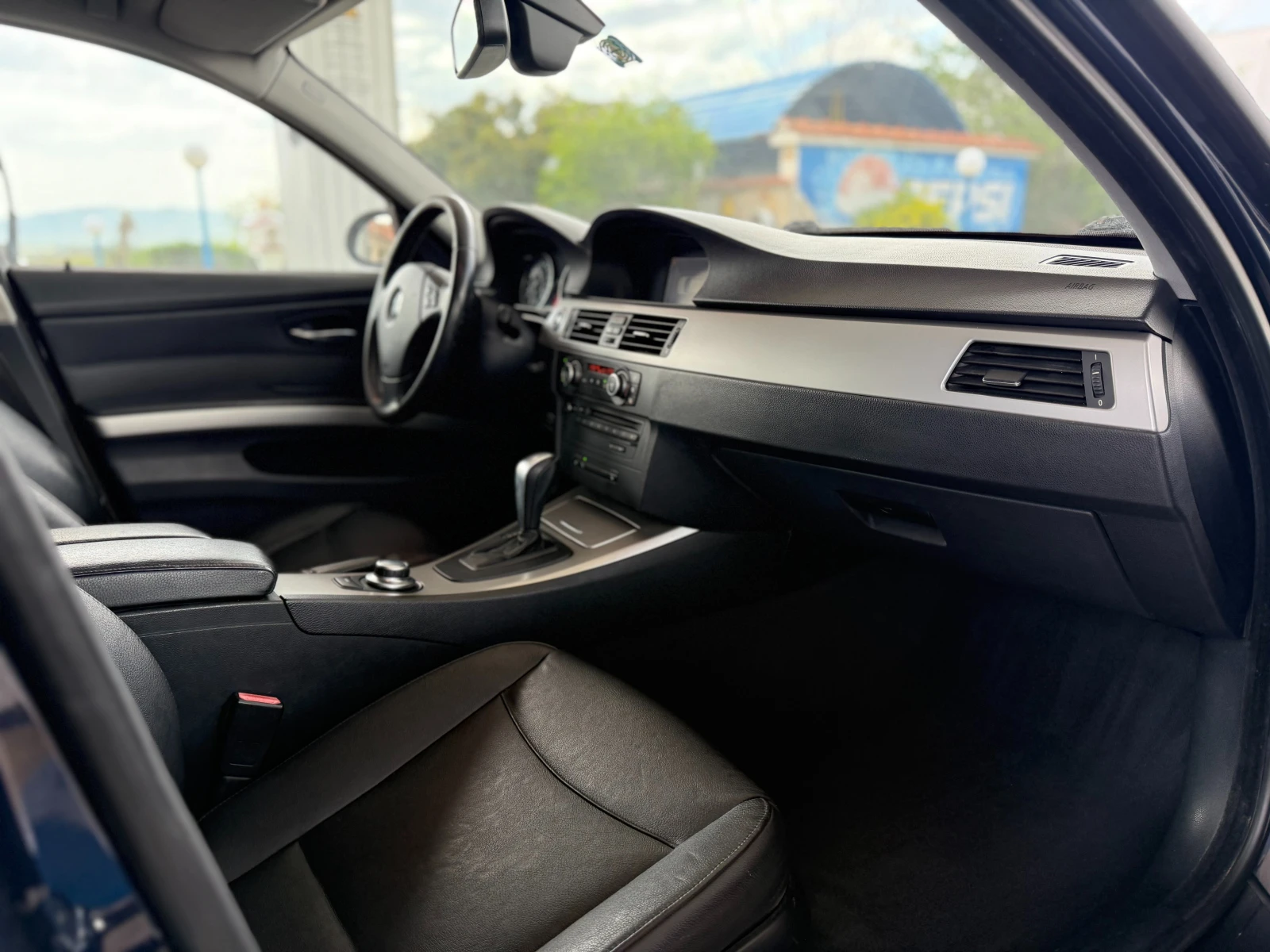 BMW 320 Navi/Auto - изображение 8