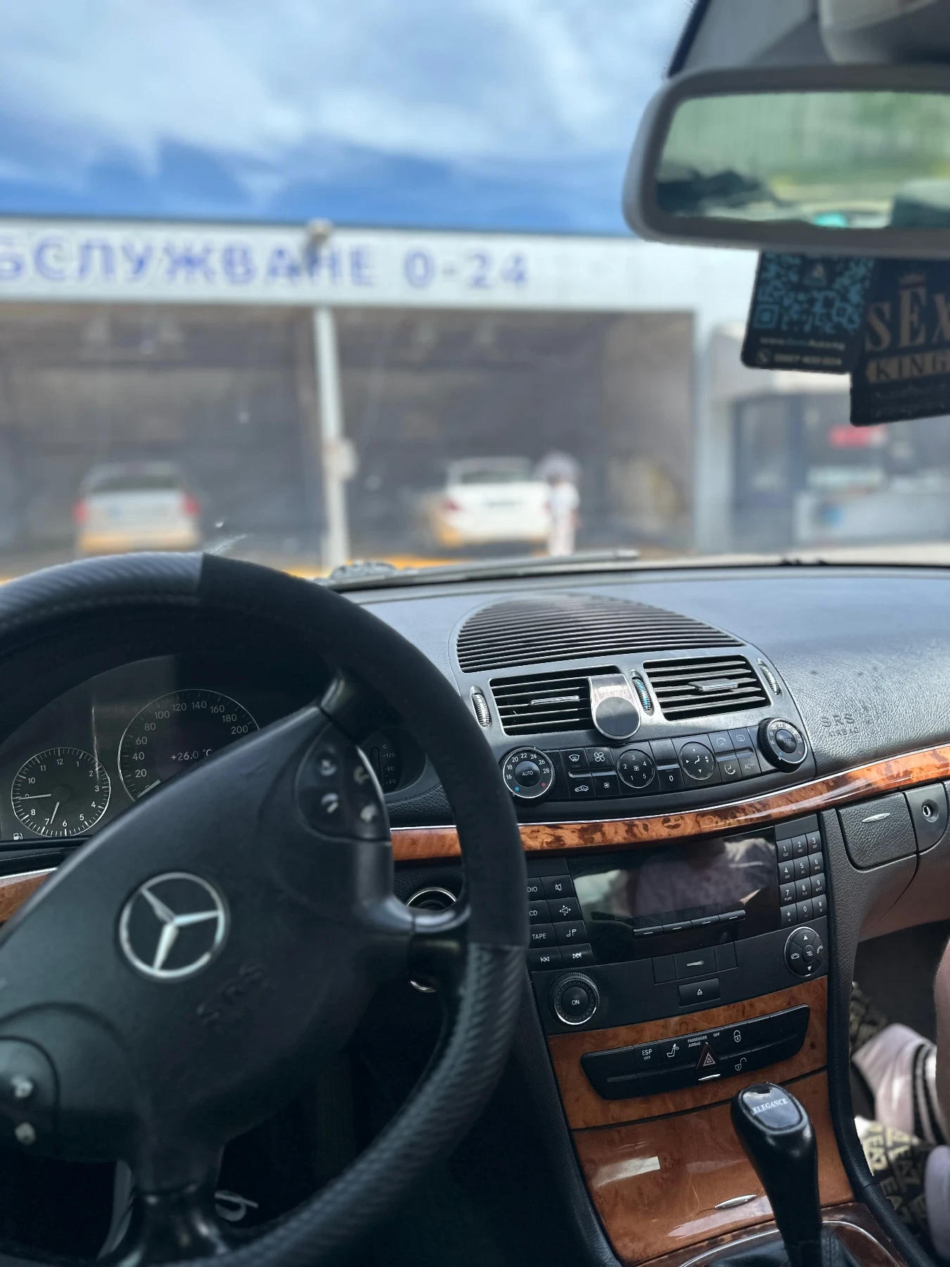Mercedes-Benz E 220 W211 - изображение 3