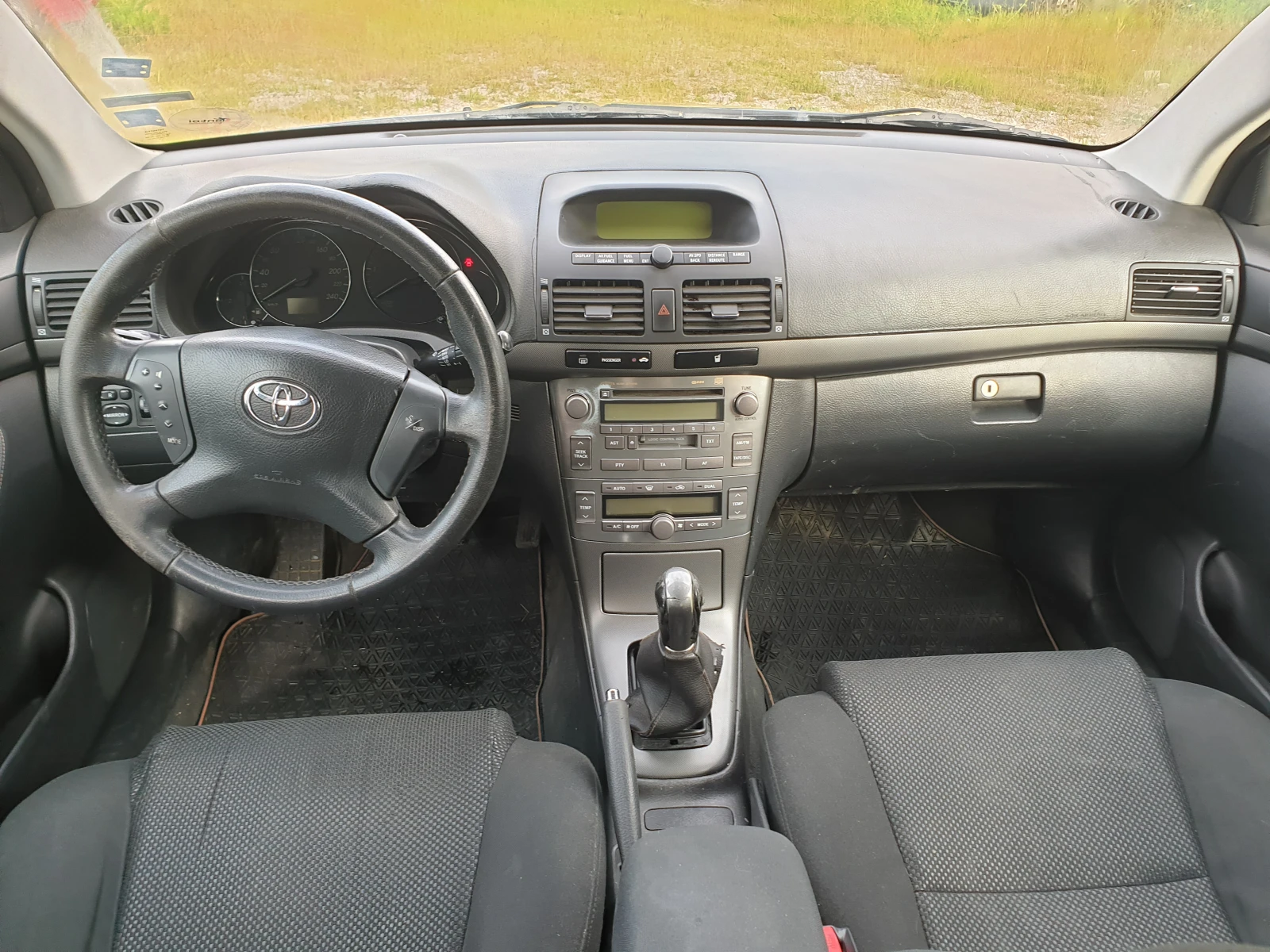 Toyota Avensis SW - изображение 10