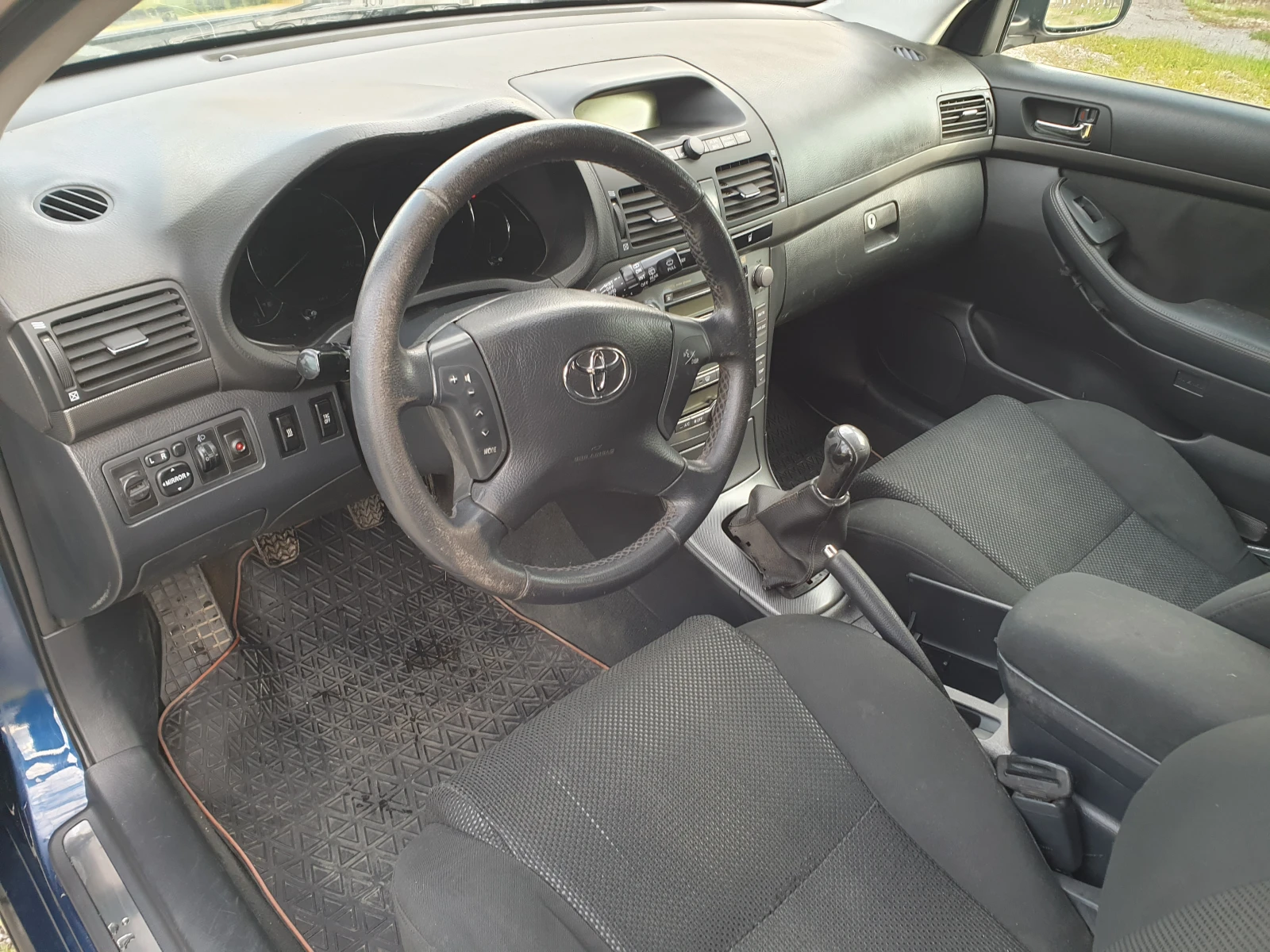 Toyota Avensis SW | Mobile.bg — изображение 11