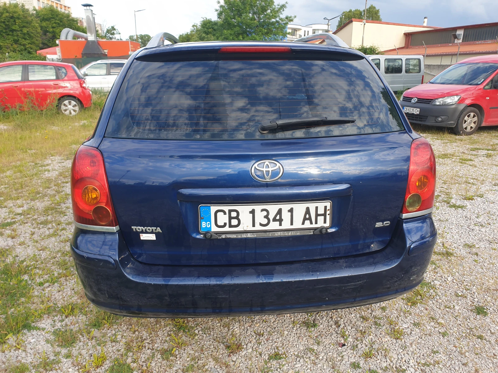 Toyota Avensis SW - изображение 7