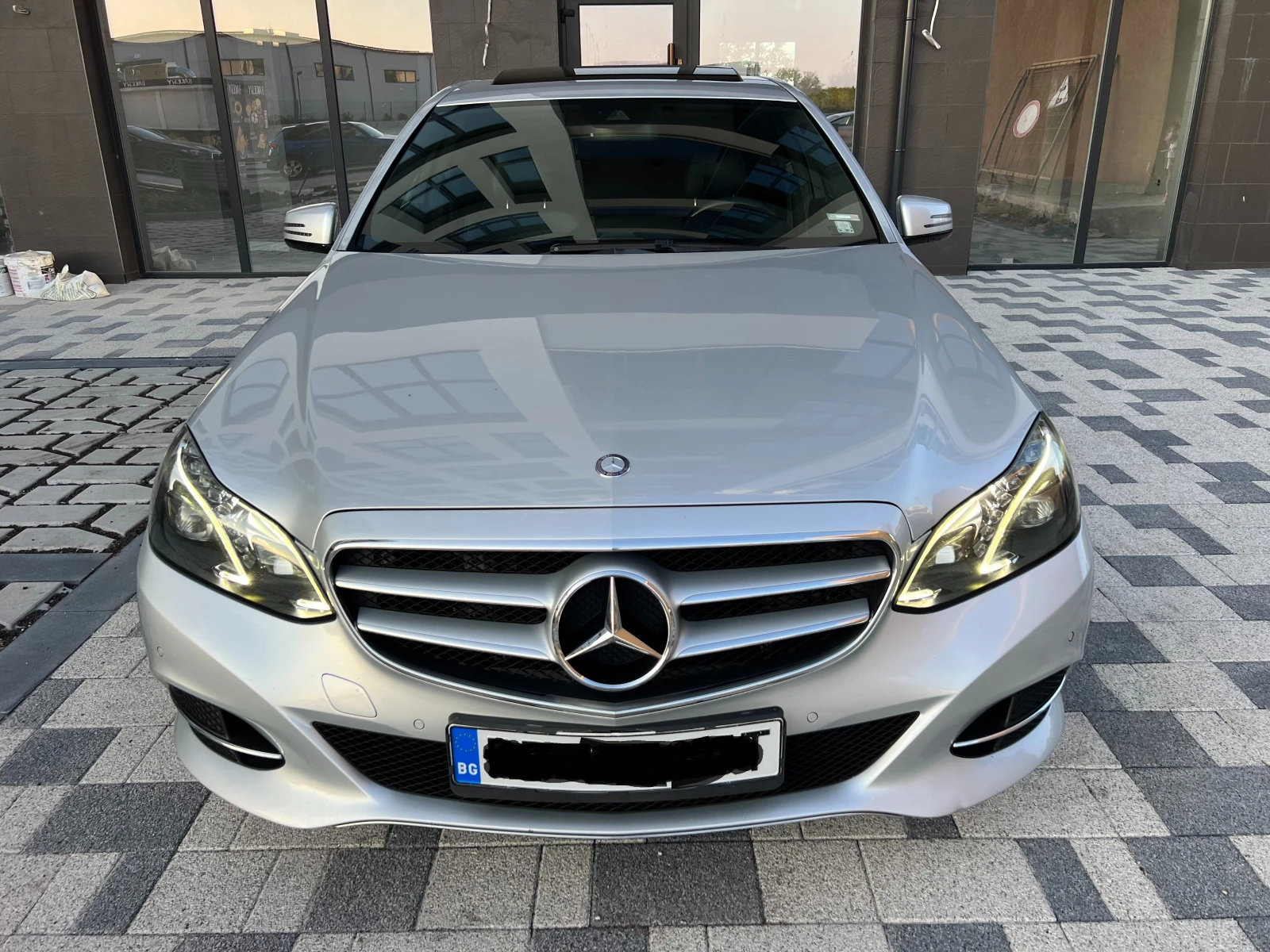 Mercedes-Benz E 350 CDI 4MATIC AVANTGARDE SPORT - изображение 2