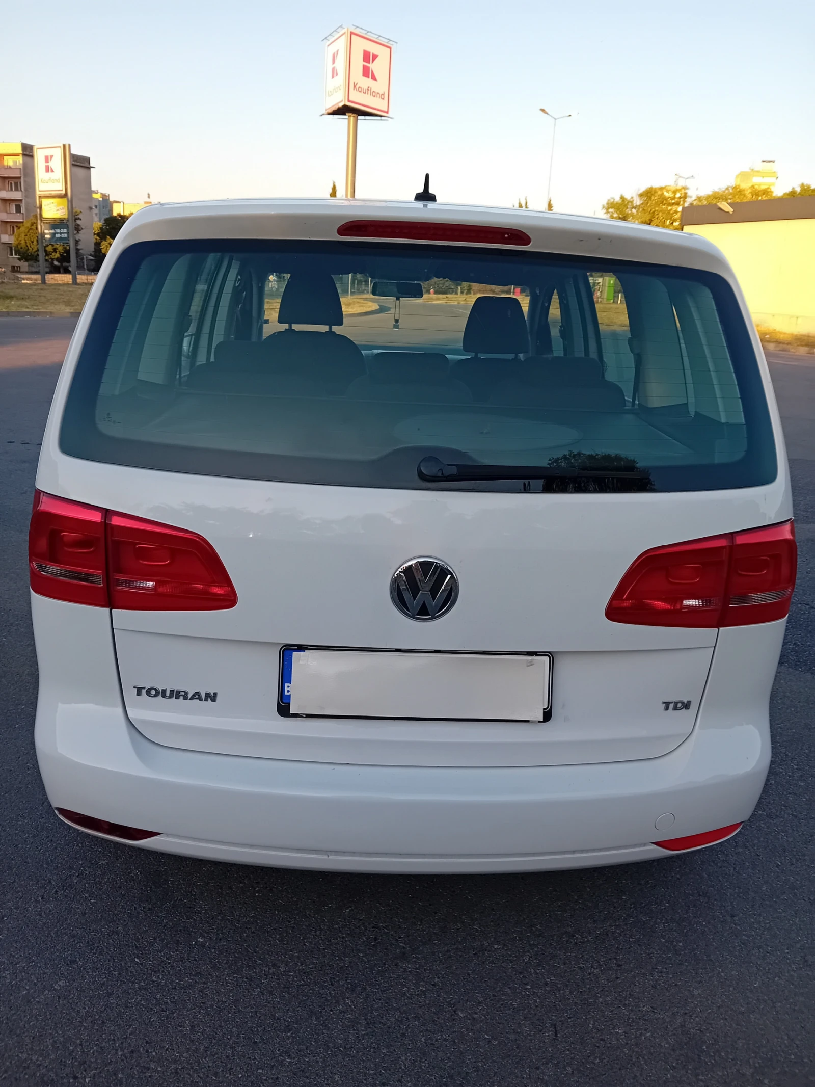 VW Touran 1, 6TDI - изображение 8