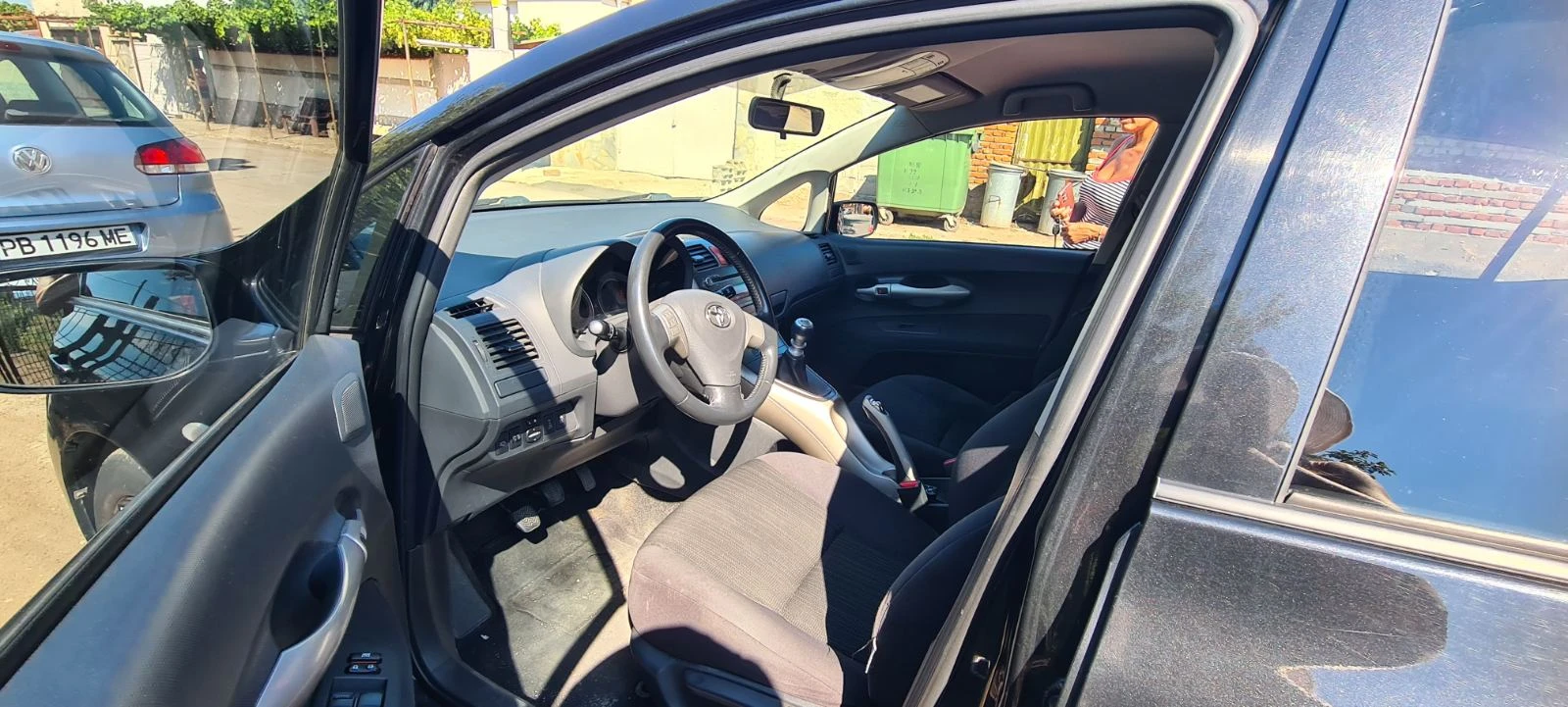 Toyota Auris  - изображение 5