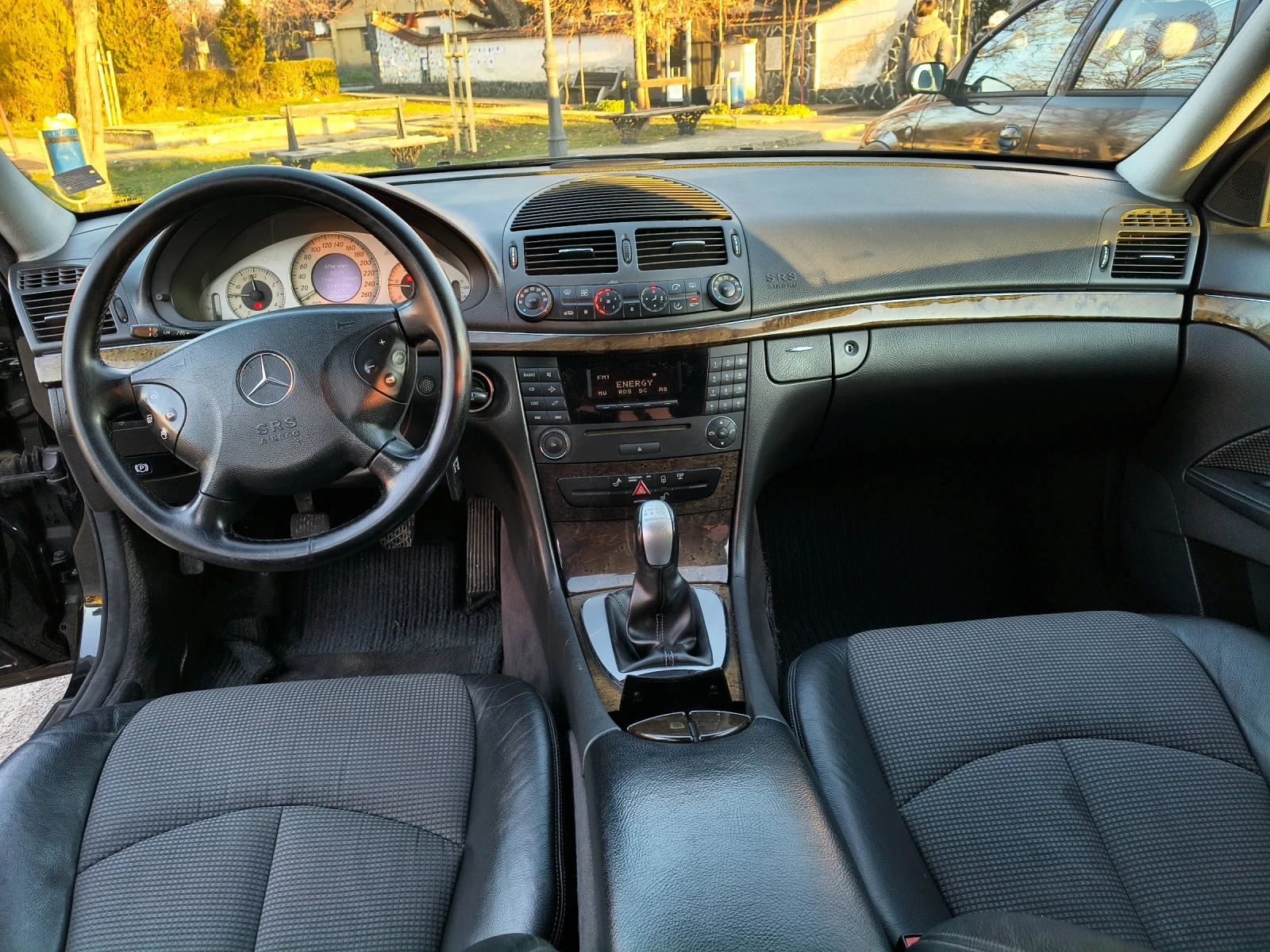 Mercedes-Benz E 270 | Mobile.bg � ����������� 11