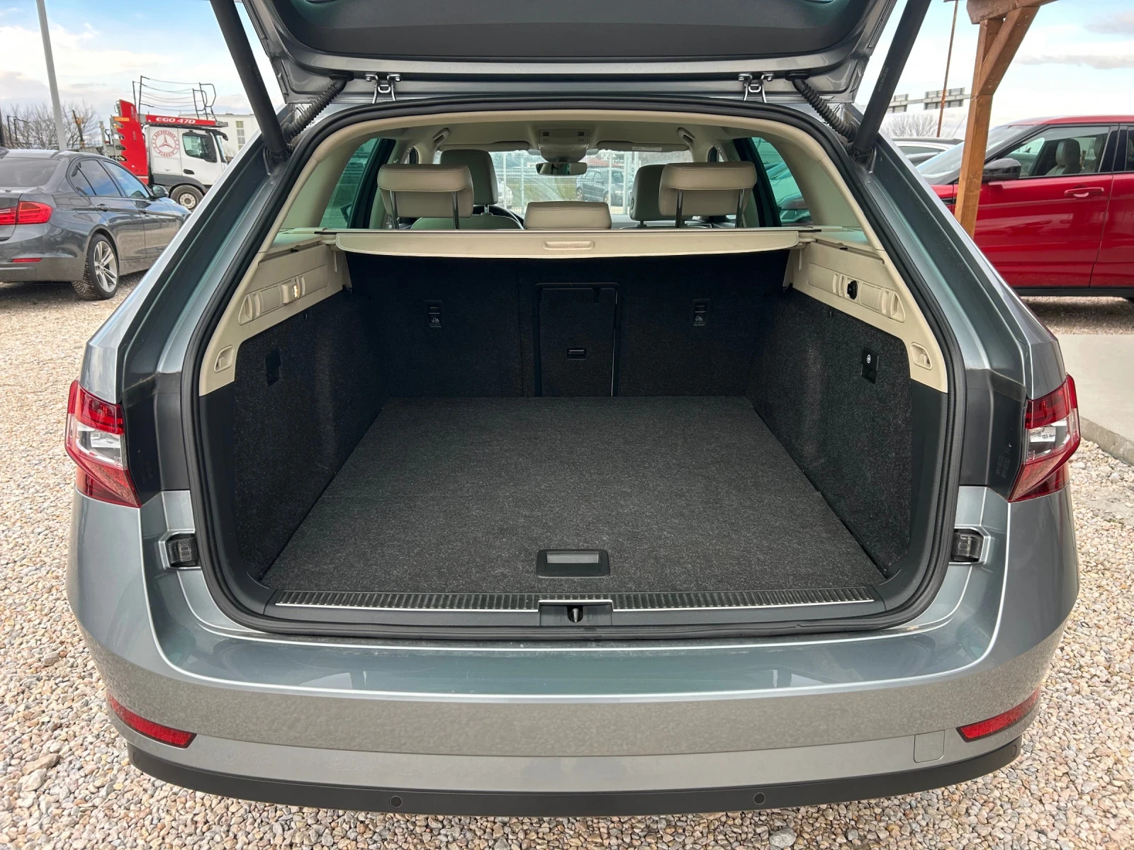 Skoda Superb * 2.0* TDI* 190�.�* 4�4* L&K* Ambient*  | Mobile.bg � ����������� 6