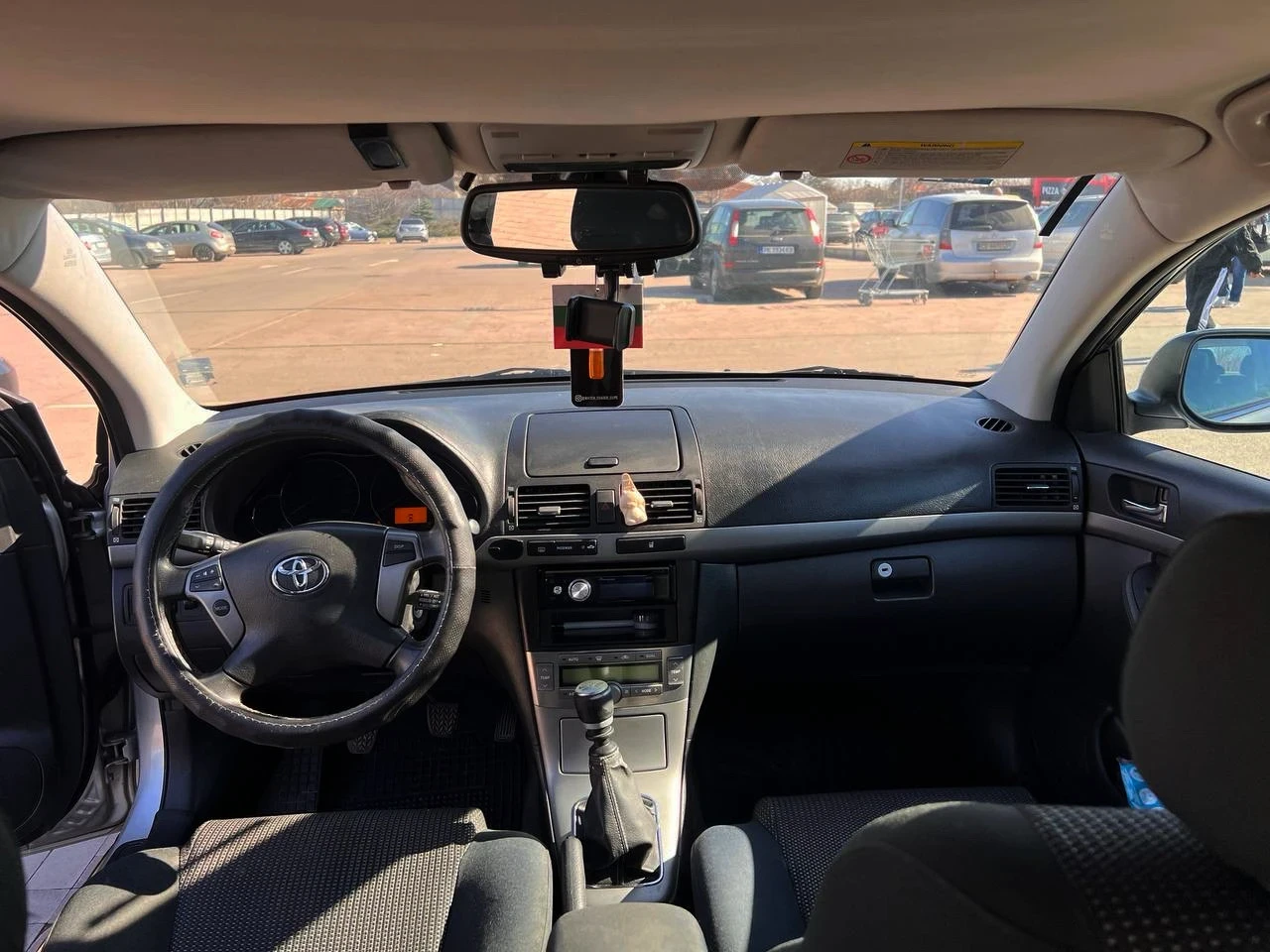 Toyota Avensis, снимка 8 - Автомобили и джипове - 53803527