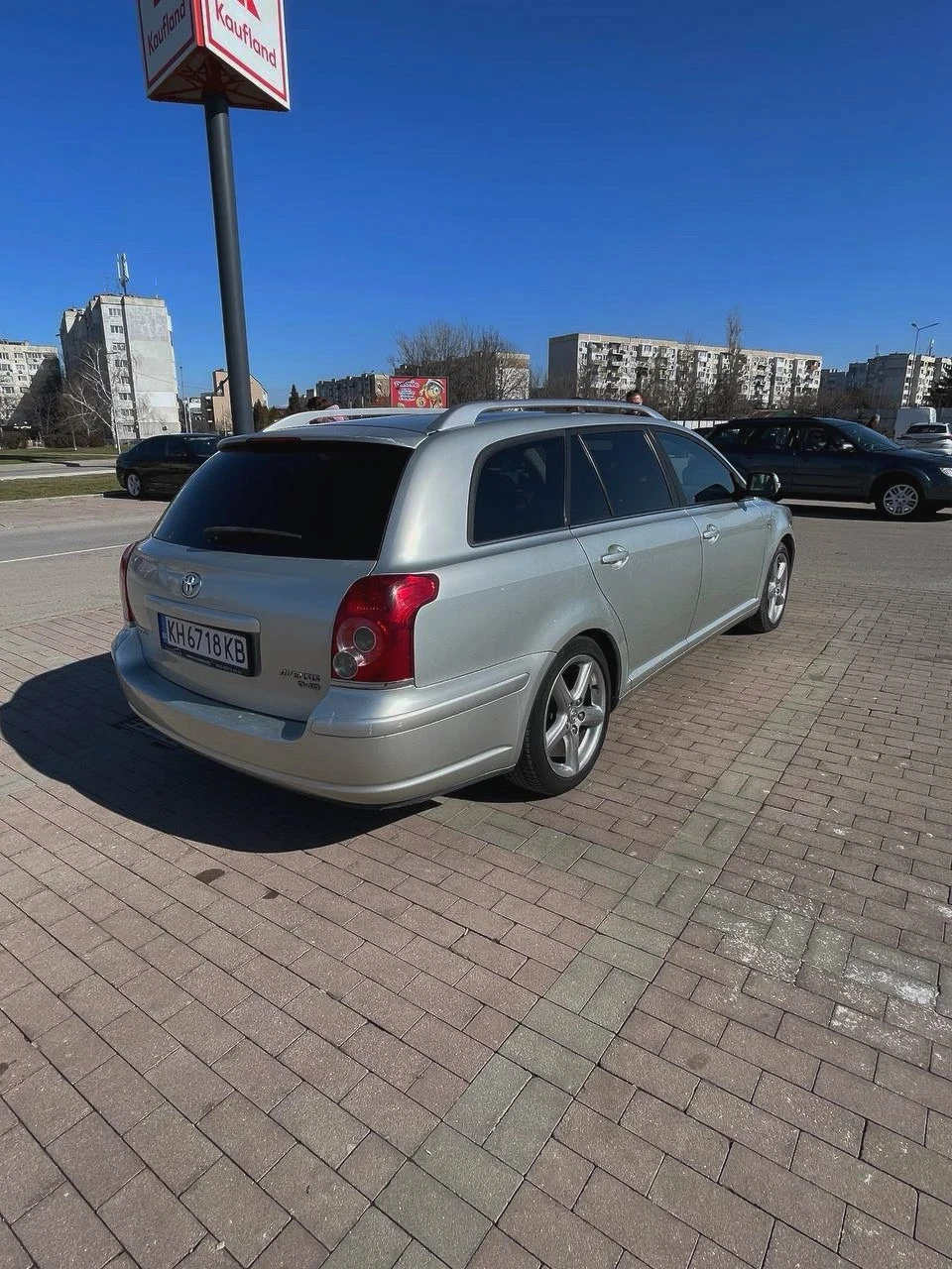 Toyota Avensis, снимка 5 - Автомобили и джипове - 53803527
