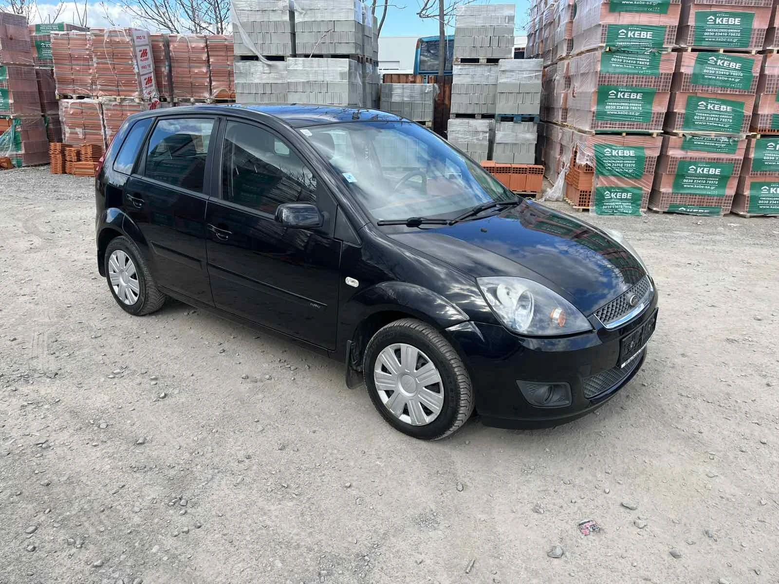 Ford Fiesta 1.25 i, снимка 4 - Автомобили и джипове - 54158926