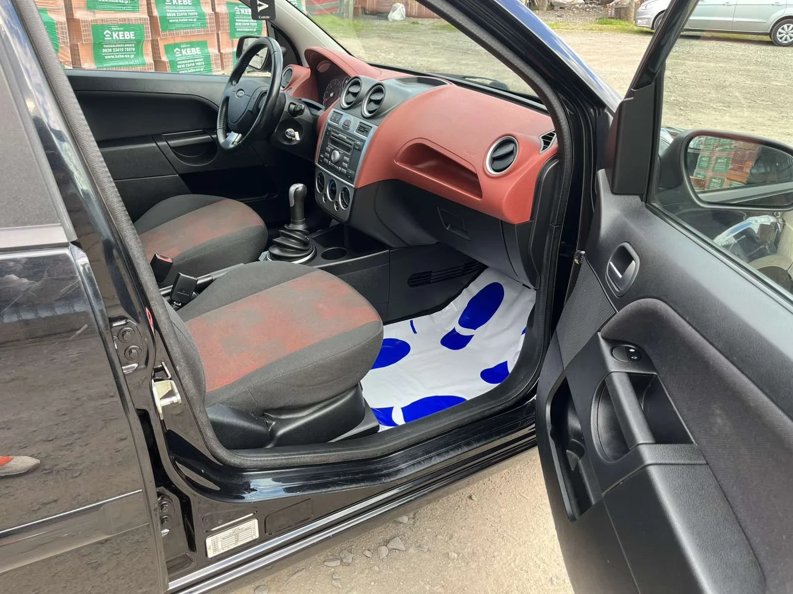 Ford Fiesta 1.25 i, снимка 14 - Автомобили и джипове - 54158926